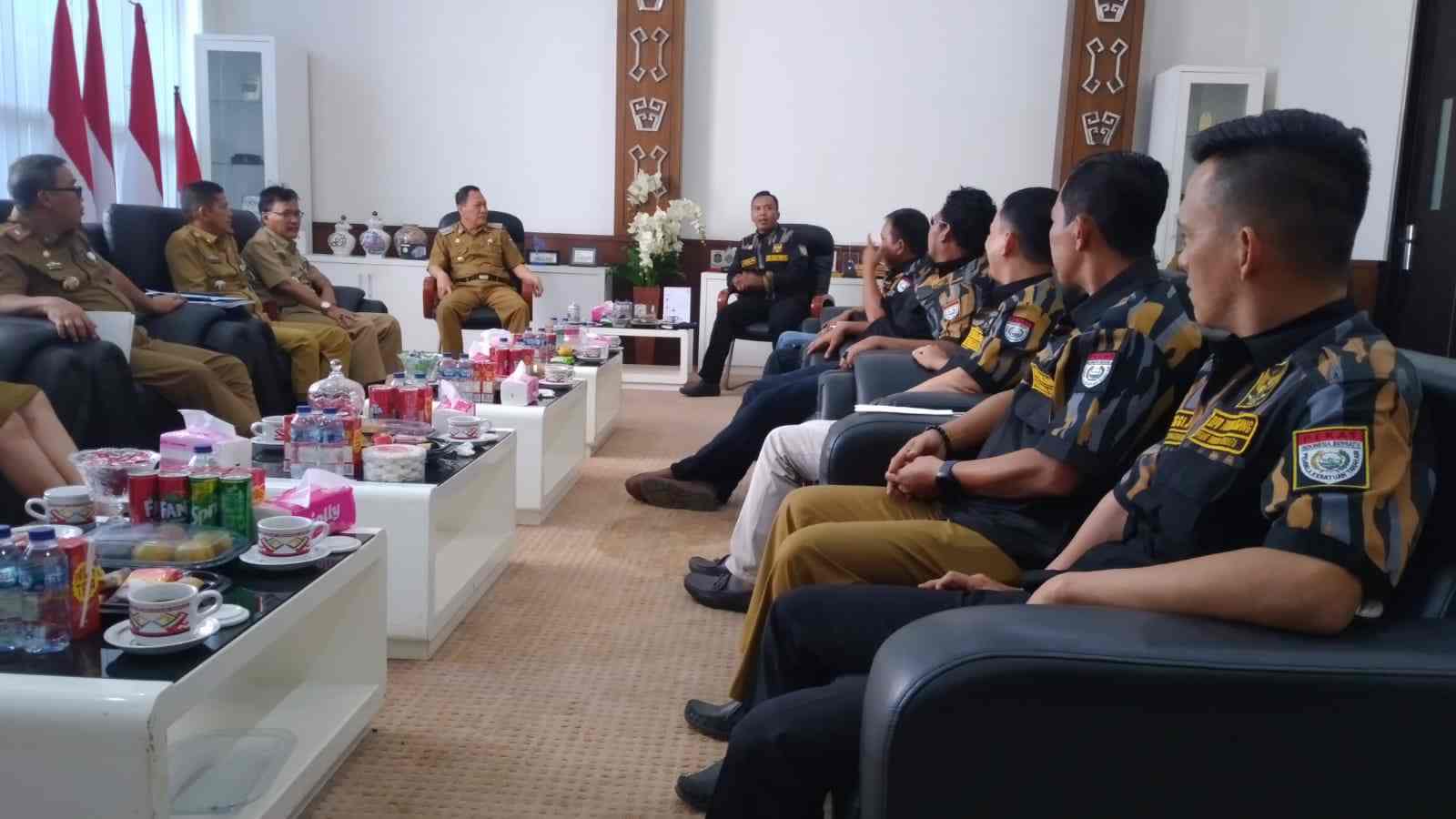 Ketua Ormas Pekat IB Audensi Bersama Pj Bupati Tulang Bawang Ketua Ormas Pekat IB Audensi Bersama Pj Bupati Tulang Bawang