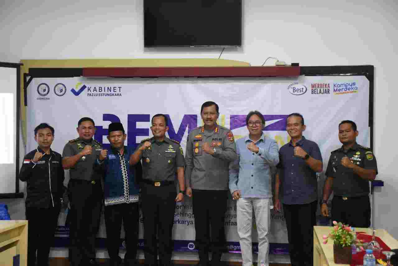 Dihadiri Kabid Humas Polda Lampung dan Dandim 0410, LKMM-TD Dibuka Warek 3 IIB Darmajaya Dihadiri Kabid Humas Polda Lampung dan Dandim 0410, LKMM-TD Dibuka Warek 3 IIB Darmajaya