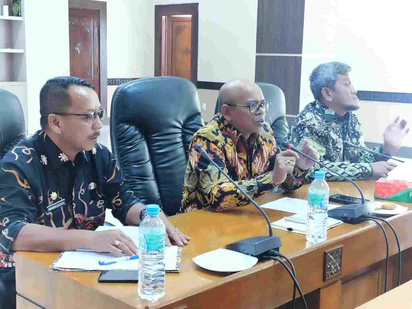 Sekda Pimpin Rapat Fasilitasi Pemda dalam Tahapan Penyelenggaraan Pemilu Sekda Pimpin Rapat Fasilitasi Pemda dalam Tahapan Penyelenggaraan Pemilu