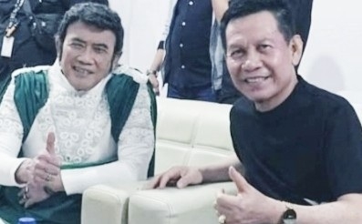 Ketua DPRD Ogan Ilir Ikut Hadiri Penampilan Raja Dangdut Rhoma Irama Ketua DPRD Ogan Ilir Ikut Hadiri Penampilan Raja Dangdut Rhoma Irama