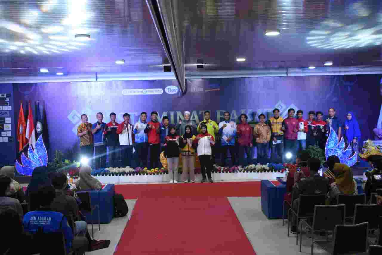 Buka Pesta Minat Bakat dan Darmajaya Expo 2023, 16 Mahasiswa Raih Penghargaan dari Rektor Buka Pesta Minat Bakat dan Darmajaya Expo 2023, 16 Mahasiswa Raih Penghargaan dari Rektor