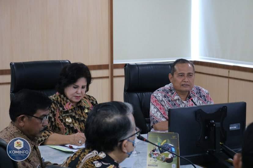Bupati Karo Hadiri Rapat Koordinasi Stabilisasi Harga Jagung Bupati Karo Hadiri Rapat Koordinasi Stabilisasi Harga Jagung