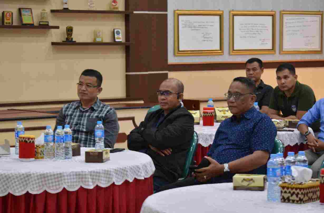 Lestarikan Budaya Korem 043/Garuda Hitam Nonton Bareng Pagelaran Wayang Orang Lestarikan Budaya Korem 043/Garuda Hitam Nonton Bareng Pagelaran Wayang Orang