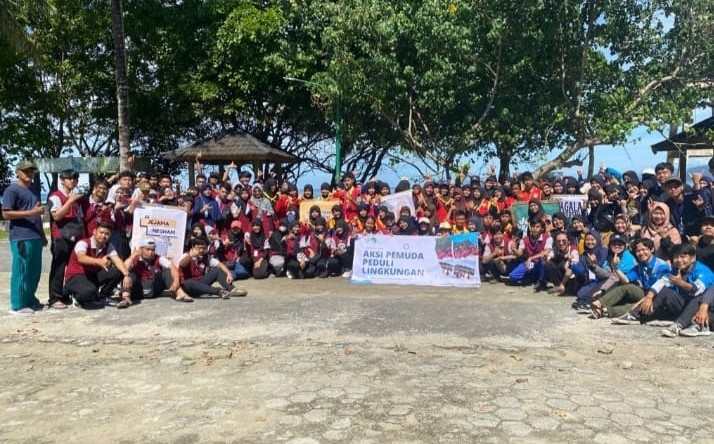 Ketua IKAMM Pesibar Ajak Pemuda Peduli Dengan Kebersihan Lingkungan Ketua IKAMM Pesibar Ajak Pemuda Peduli Dengan Kebersihan Lingkungan