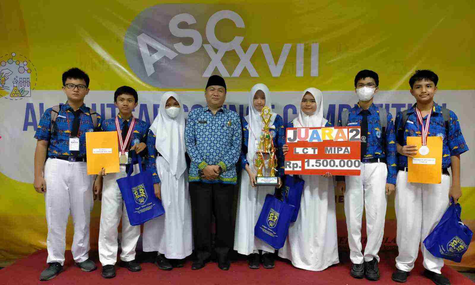 SMPN 1 Bandar Lampung Juarai Lomba Yang Di Gelar SMA Alkautsar SMPN 1 Bandar Lampung Juarai Lomba Yang Di Gelar SMA Alkautsar