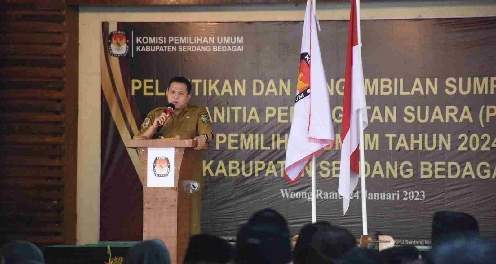 Wakil Bupati Sergai Ingatkan PPS Jaga Profesional dan Junjung Tinggi Netralitas Wakil Bupati Sergai Ingatkan PPS Jaga Profesional dan Junjung Tinggi Netralitas