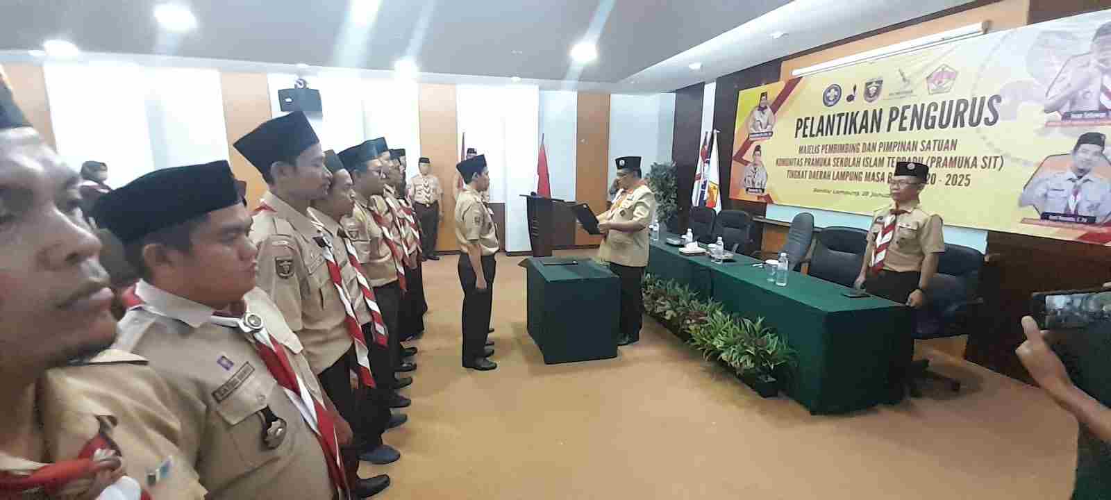 Ka Kwarda Lampung Lantik Majelis Pembimbing Dan Pimpinan Satuan Komunitas Pramuka SIT Ka Kwarda Lampung Lantik Majelis Pembimbing Dan Pimpinan Satuan Komunitas Pramuka SIT
