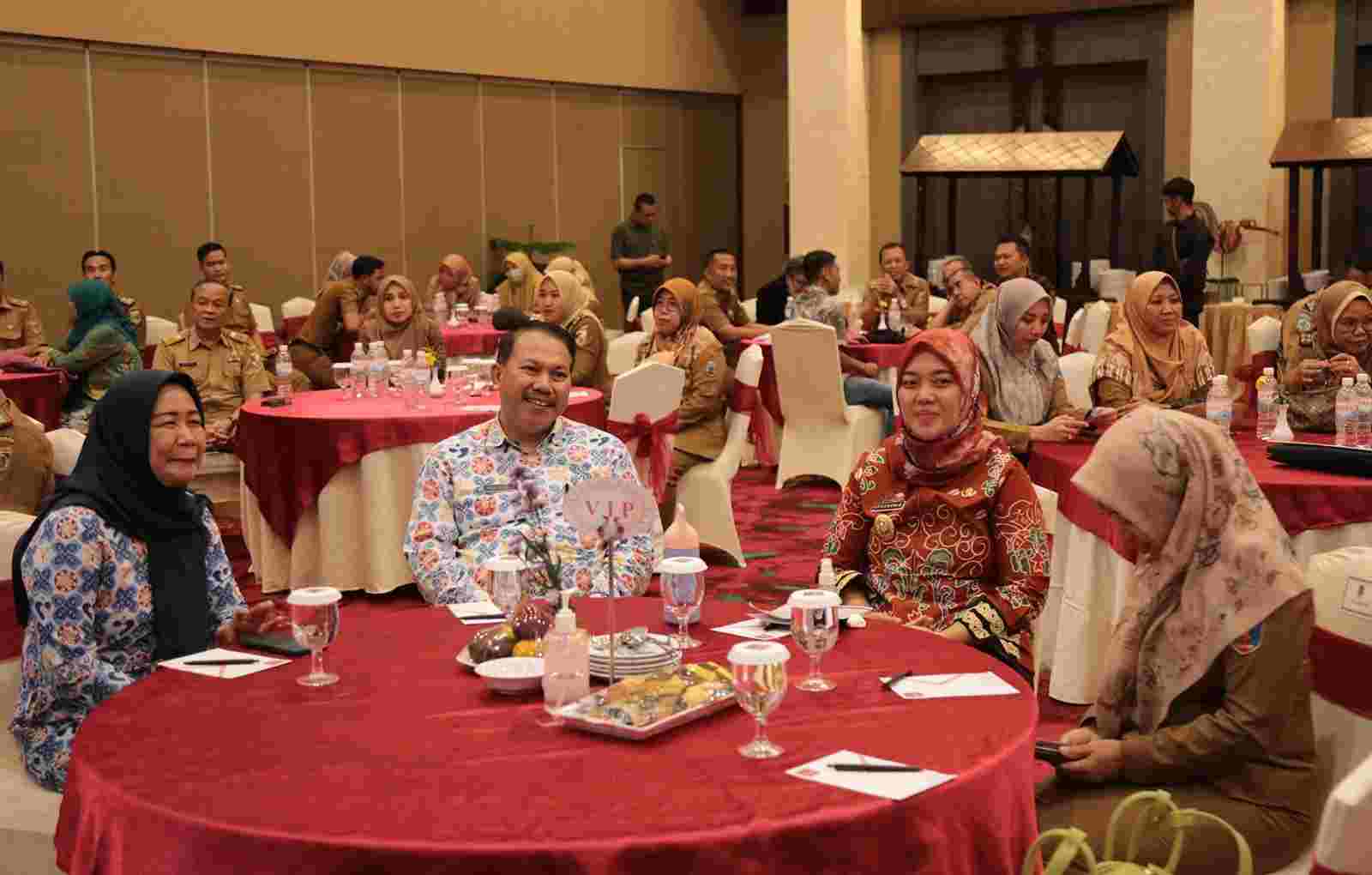 Wagub Chusnunia Optimistis Lampung Capai Target Penurunan Stunting 14 Persen di Tahun 2024 Wagub Chusnunia Optimistis Lampung Capai Target Penurunan Stunting 14 Persen di Tahun 2024