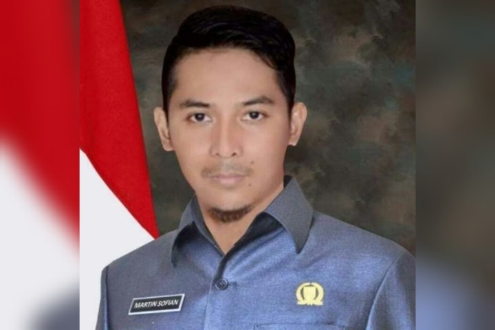 Martin Sofyan Dilantik Sekretaris Bapilu Gerindra Pesibar Martin Sofyan Dilantik Sekretaris Bapilu Gerindra Pesibar