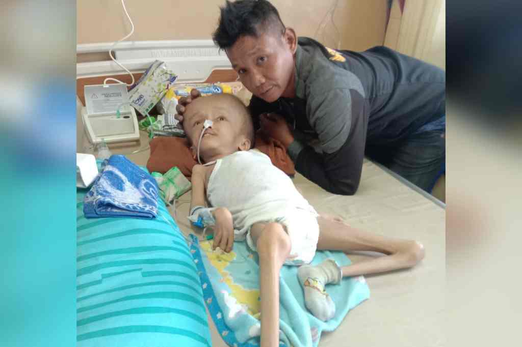 Hati siapa tak Terenyuh Melihat Mhd Cardo Terbaring Lemas Hati siapa tak Terenyuh Melihat Mhd Cardo Terbaring Lemas