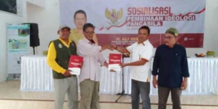 Ali Imron Sosialisasikan Ideologi Pancasila di Braja Harjosari Ali Imron Sosialisasikan Ideologi Pancasila di Braja Harjosari