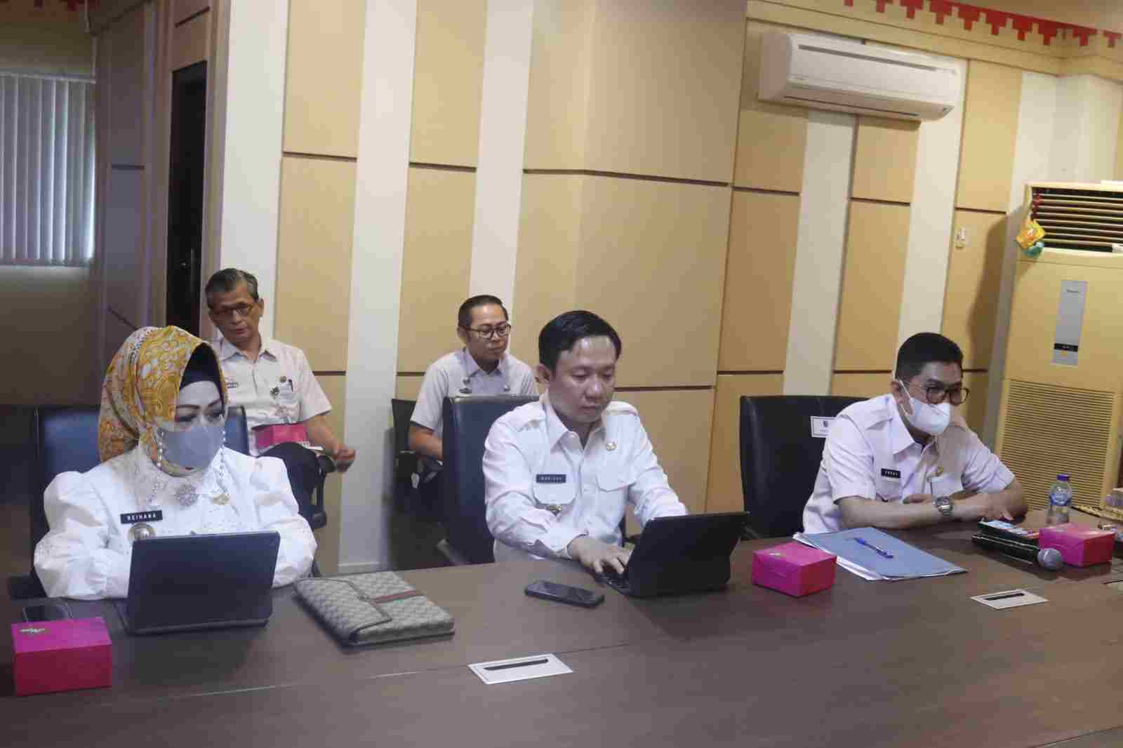 Sekretaris Daerah Provinsi Lampung Pimpin Entry Meeting BPK RI Sekretaris Daerah Provinsi Lampung Pimpin Entry Meeting BPK RI