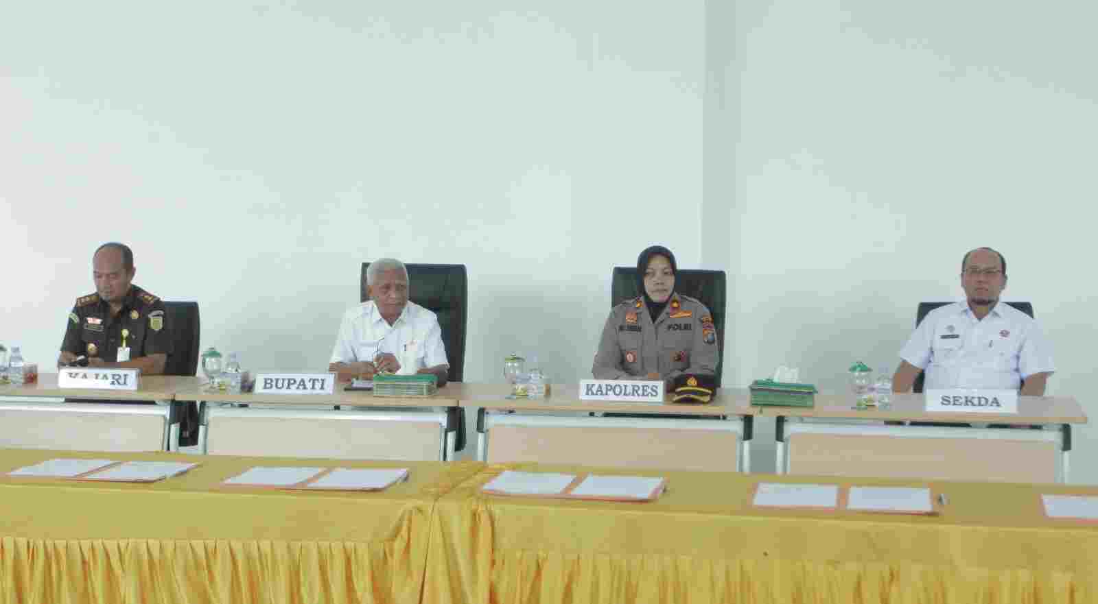 Pemkab Asahan Sahkan Perjanjian Kerjasama Kepada 12 Instansi Penyedia Layanan Pemkab Asahan Sahkan Perjanjian Kerjasama Kepada 12 Instansi Penyedia Layanan