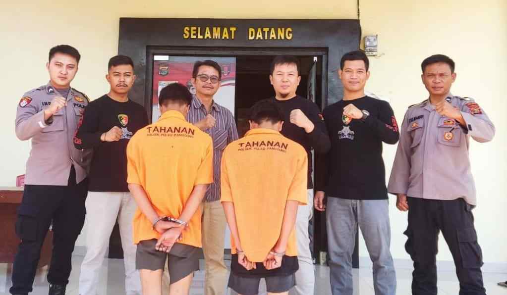 Pencuri dan Penadah Handphone di Ulu Belu Ditangkap Polsek Pulau Panggung Pencuri dan Penadah Handphone di Ulu Belu Ditangkap Polsek Pulau Panggung