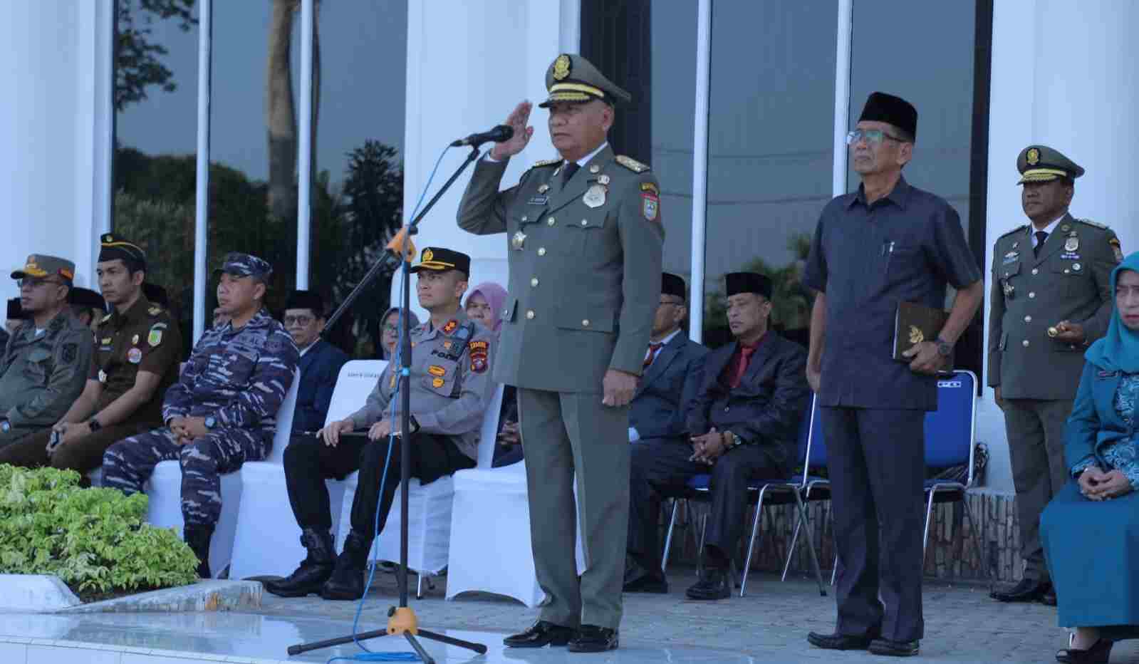 Bupati Asahan: Personel Satpol PP, Satlinmas dan Damkar Perkuat Profesionalitas dan Integritas Bupati Asahan: Personel Satpol PP, Satlinmas dan Damkar Perkuat Profesionalitas dan Integritas