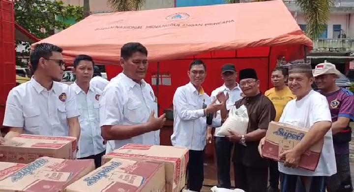 219 Warga Terdampak Banjir, Kadin Lampung Timur Salurkan Bantuan 219 Warga Terdampak Banjir, Kadin Lampung Timur Salurkan Bantuan