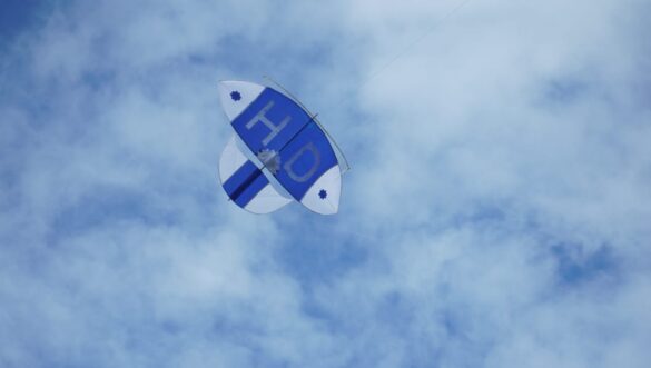 Meriahnya Festival Layang-layang di Kota Merah Putih Meriahnya Festival Layang-layang di Kota Merah Putih