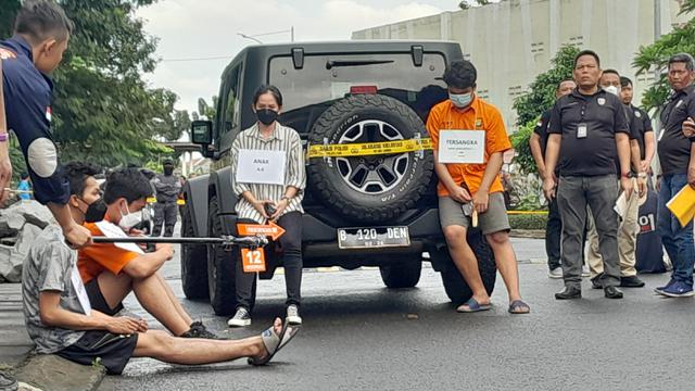 Hengki Haryadi Pimpin Rekontruksi Kasus Penganiayaan Melibatkan Anak Ditjen Pajak MDS Hengki Haryadi Pimpin Rekontruksi Kasus Penganiayaan Melibatkan Anak Ditjen Pajak MDS