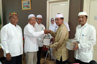 IPHI Bengkulu Bagikan 530 Paket Al-Qur’an dan Iqra IPHI Bengkulu Bagikan 530 Paket Al-Qur’an dan Iqra