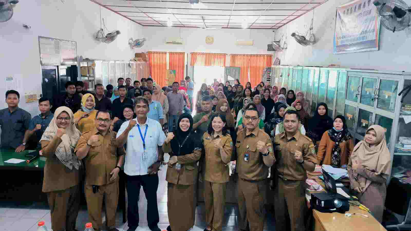 Meilina Buka Pelatihan Pemasaran Digital Dasar Meilina Buka Pelatihan Pemasaran Digital Dasar