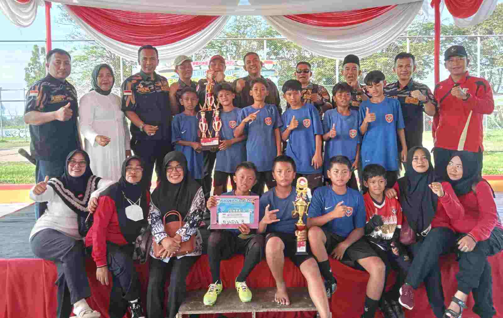 Turnamen Pekat-IB Cup Futsal Resmi Ditutup, Berjalan Lancar dan Sukses Turnamen Pekat-IB Cup Futsal Resmi Ditutup, Berjalan Lancar dan Sukses