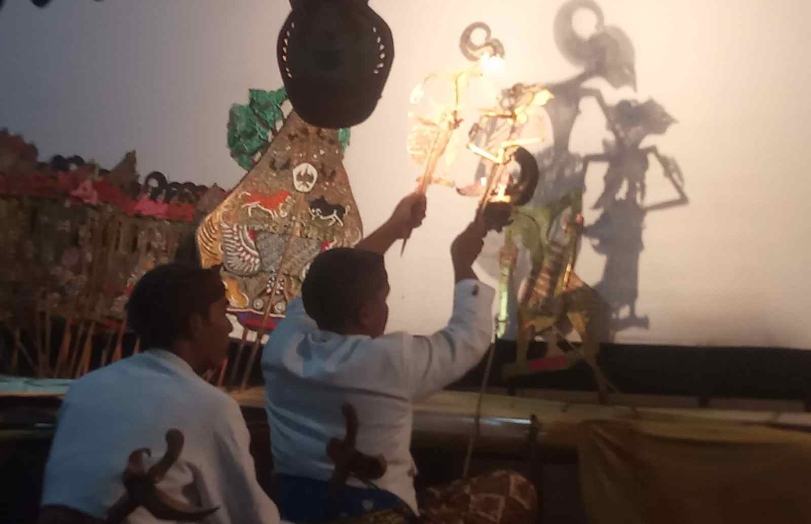 Pagelaran Wayang Kulit “Pandu Swarga” Meriahkan HUT Sobokarti ke-103 Pagelaran Wayang Kulit “Pandu Swarga” Meriahkan HUT Sobokarti ke-103