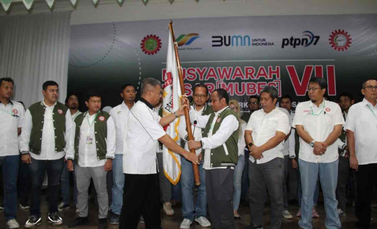 Sasmika DS Terpilih Menjadi Ketua Umum SPPN VII Sasmika DS Terpilih Menjadi Ketua Umum SPPN VII