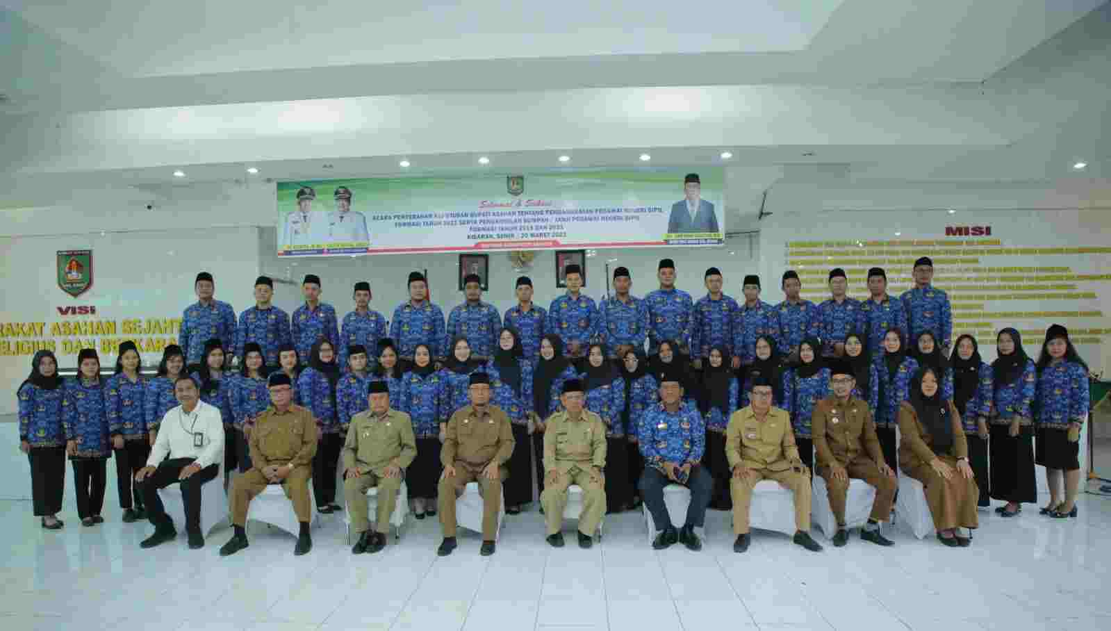 Pengambilan Sumpah 123 PNS Formasi 2019 dan 2021 di Lingkungan Pemkab Asahan Pengambilan Sumpah 123 PNS Formasi 2019 dan 2021 di Lingkungan Pemkab Asahan