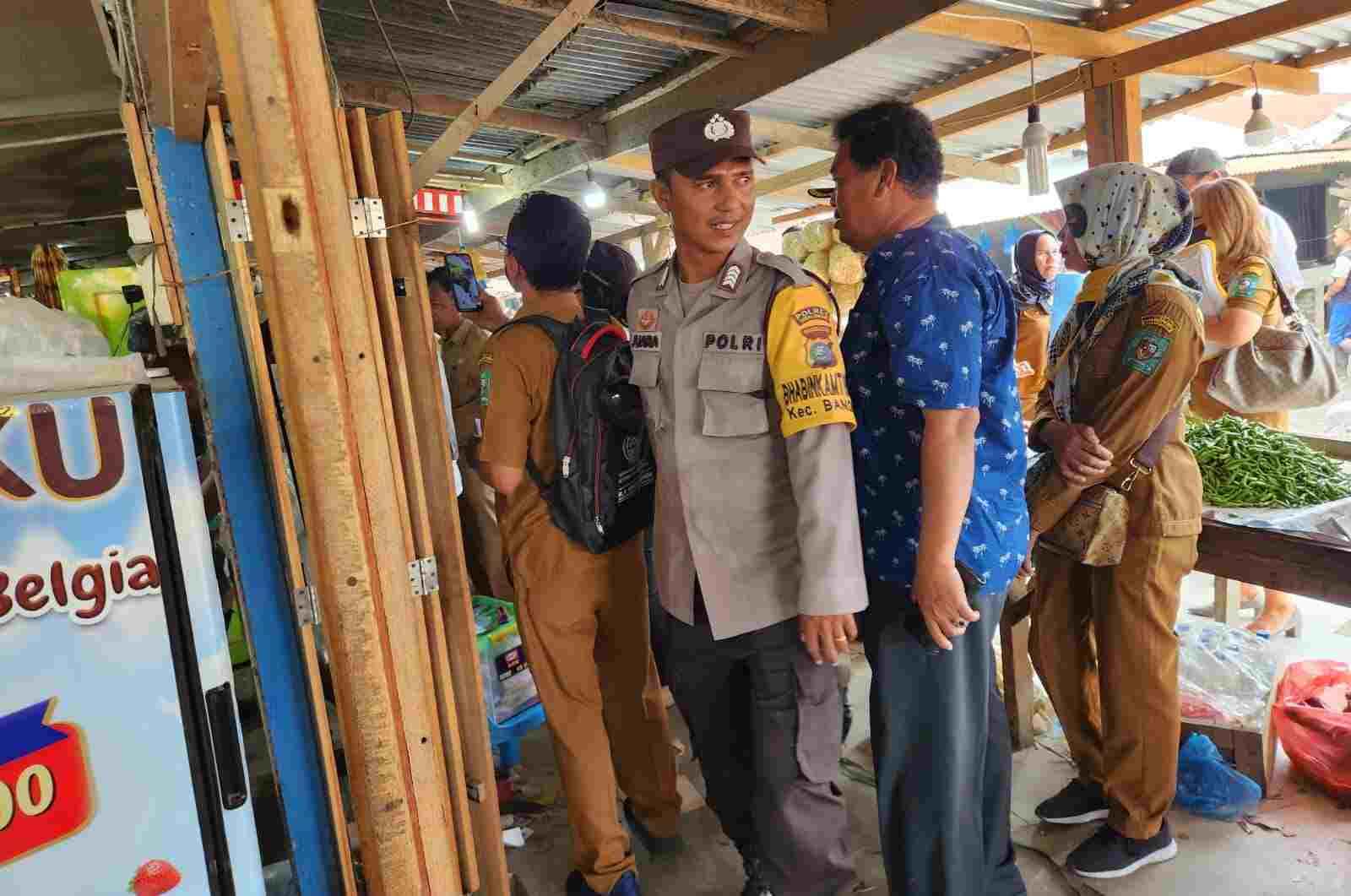 Menjelang Bulan Suci Ramadhan Polres Simalungun Sidak Harga Sembako Menjelang Bulan Suci Ramadhan Polres Simalungun Sidak Harga Sembako