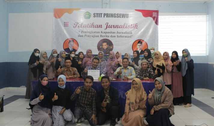 Mahasiswa STIT Pringsewu Dibekali Ilmu Jurnalistik Mahasiswa STIT Pringsewu Dibekali Ilmu Jurnalistik