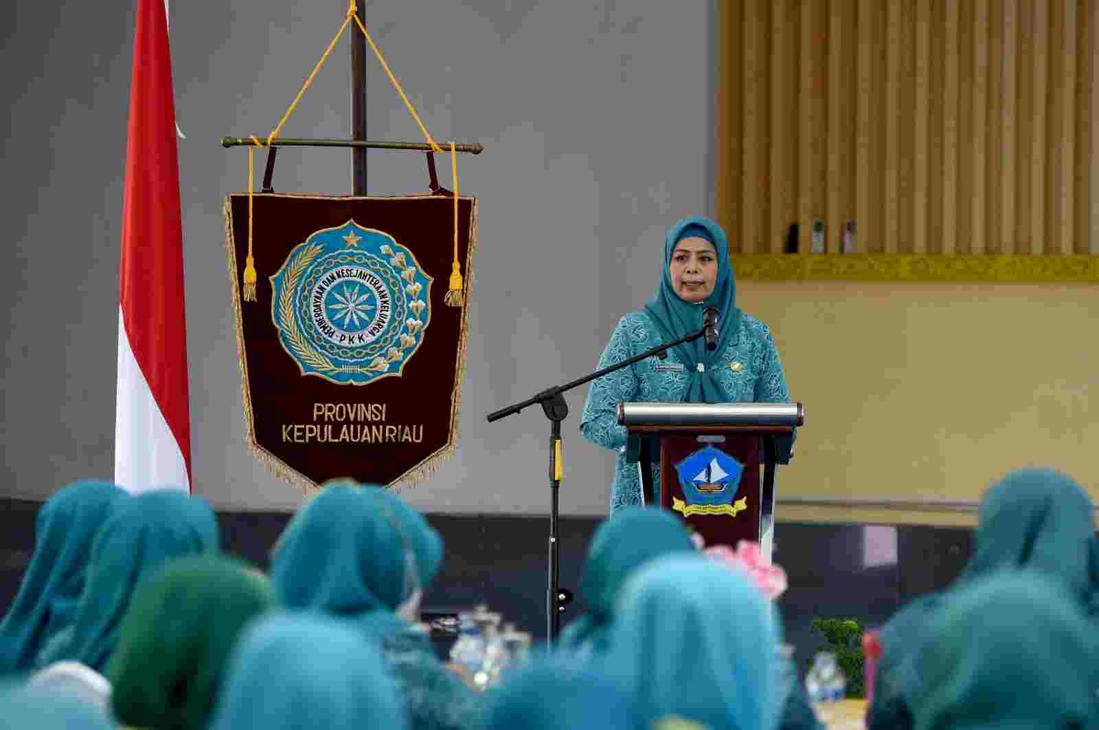 Dewi Ansar Harap TP-PKK Bintan Optimalkan 10 Program Pokok PKK Hingga Tingkat Desa Dewi Ansar Harap TP-PKK Bintan Optimalkan 10 Program Pokok PKK Hingga Tingkat Desa