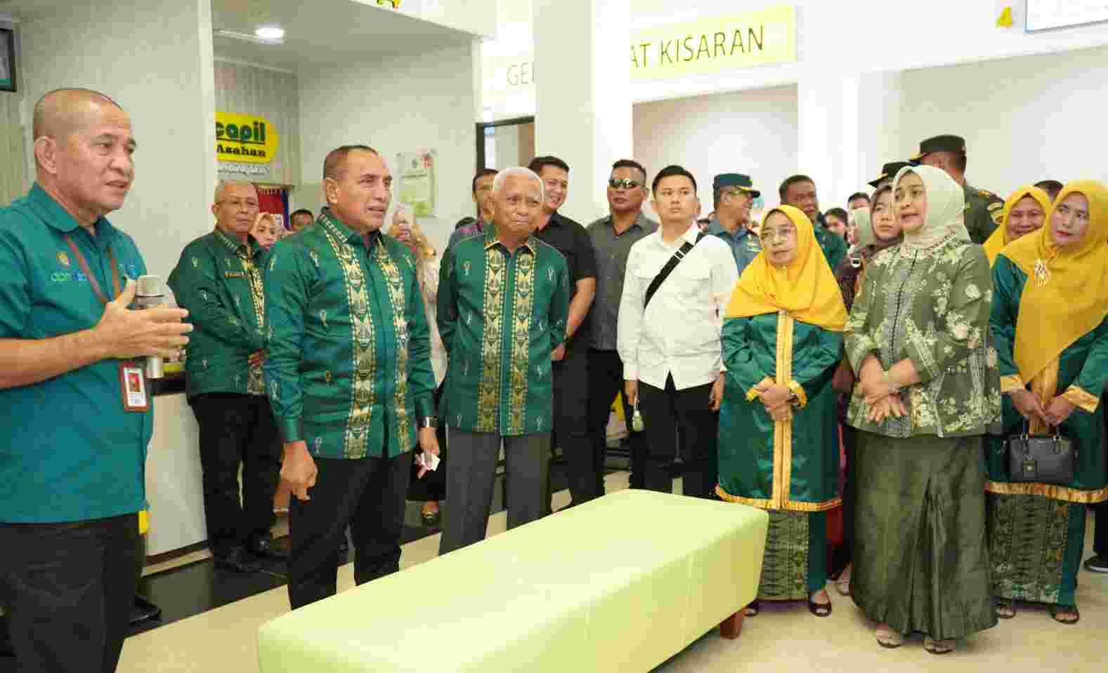Bupati Asahan dan Forkopimda Sambut Kedatangan Gubsu di MPP Bupati Asahan dan Forkopimda Sambut Kedatangan Gubsu di MPP