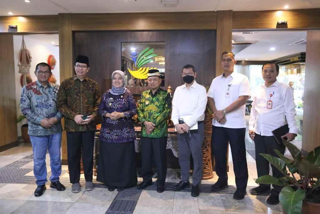 Pemprov Lampung Koordinasi dan Audensi Bersama Kemensos RI dan Setmilpres Pemprov Lampung Koordinasi dan Audensi Bersama Kemensos RI dan Setmilpres