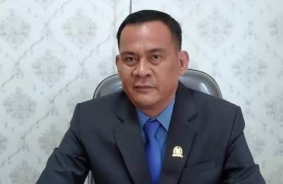 DPRD Pesawaran Apresiasi Pembangunan Kantor Sekretariat FKW-KP DPRD Pesawaran Apresiasi Pembangunan Kantor Sekretariat FKW-KP