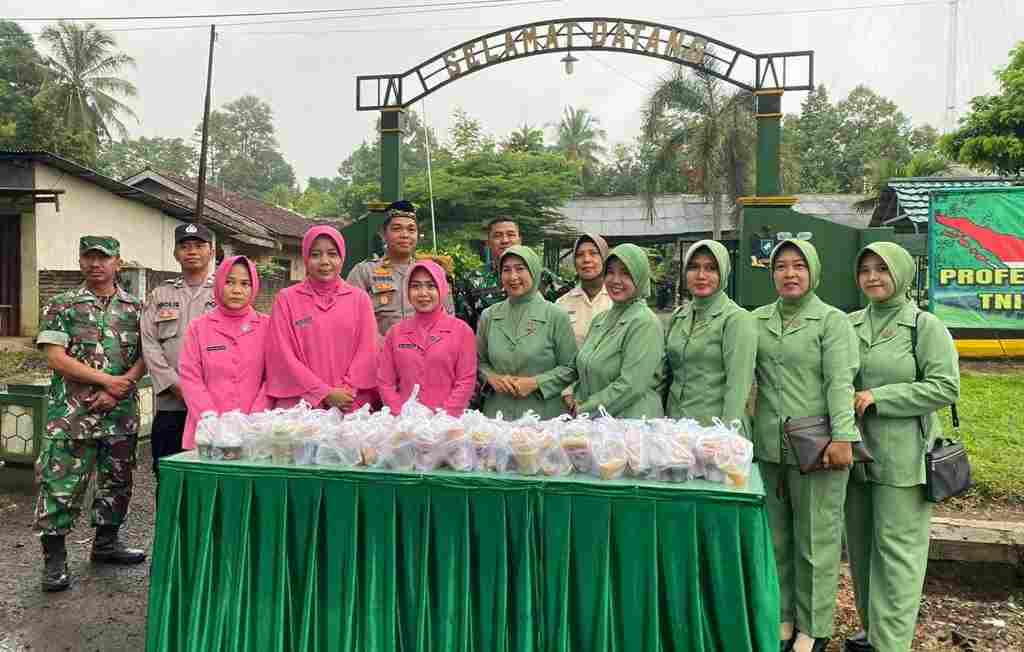 TNI-POLRI Membangun Sinergitas Dibulan Puasa TNI-POLRI Membangun Sinergitas Dibulan Puasa