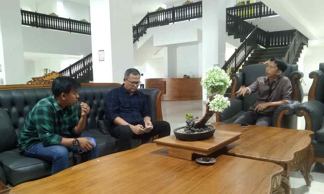 Anggota DPR RI Khairul Muhtar Perjuangkan Aspirasi Masyarakat Belimbing Anggota DPR RI Khairul Muhtar Perjuangkan Aspirasi Masyarakat Belimbing