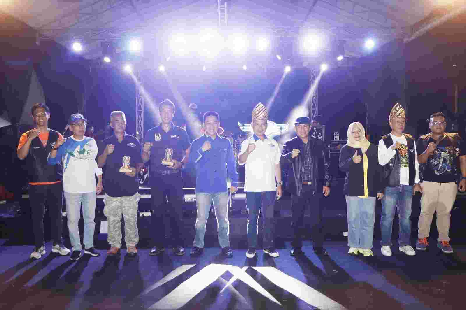 LEBW Digelar, Gubernur Harapkan Peran Serta Aktif Komunitas Motor Dalam Pembangunan LEBW Digelar, Gubernur Harapkan Peran Serta Aktif Komunitas Motor Dalam Pembangunan