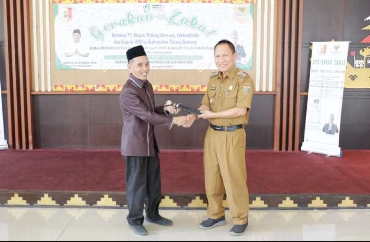 Pj Bupati Qudrotul Ikhwan Mendukung Upaya BAZNAS Mengoptimalkan Pengumpulan Zakat Pj Bupati Qudrotul Ikhwan Mendukung Upaya BAZNAS Mengoptimalkan Pengumpulan Zakat