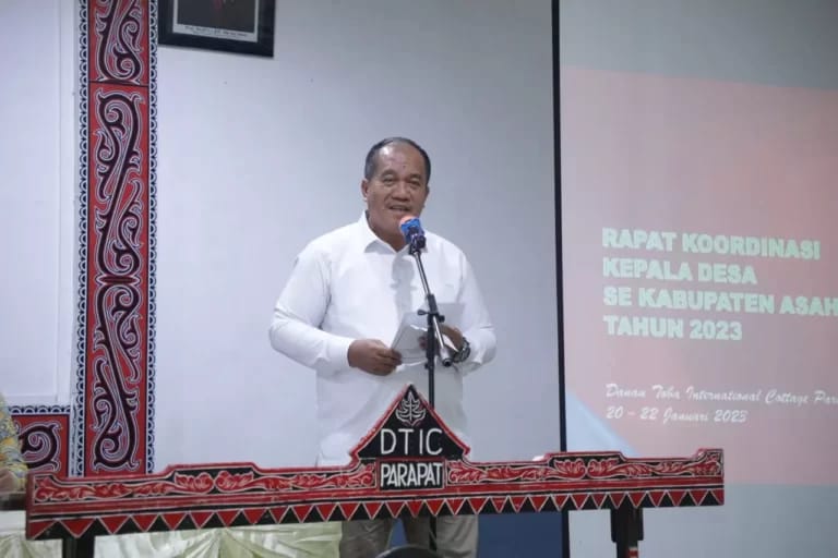 Wakil Bupati Asahan Buka Rapat Koordinasi Kepala Desa Wakil Bupati Asahan Buka Rapat Koordinasi Kepala Desa