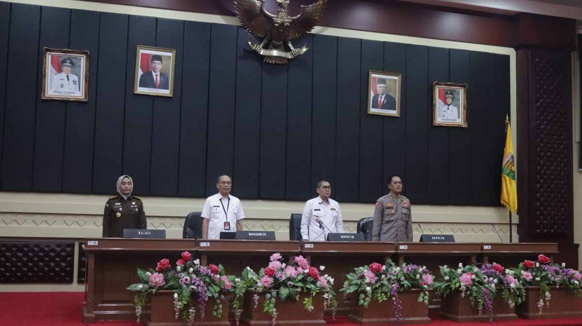Gubernur Membuka Sosialisasi Nota Kesepahaman APIP dan APH Pada Pemprov Lampung Gubernur Membuka Sosialisasi Nota Kesepahaman APIP dan APH Pada Pemprov Lampung