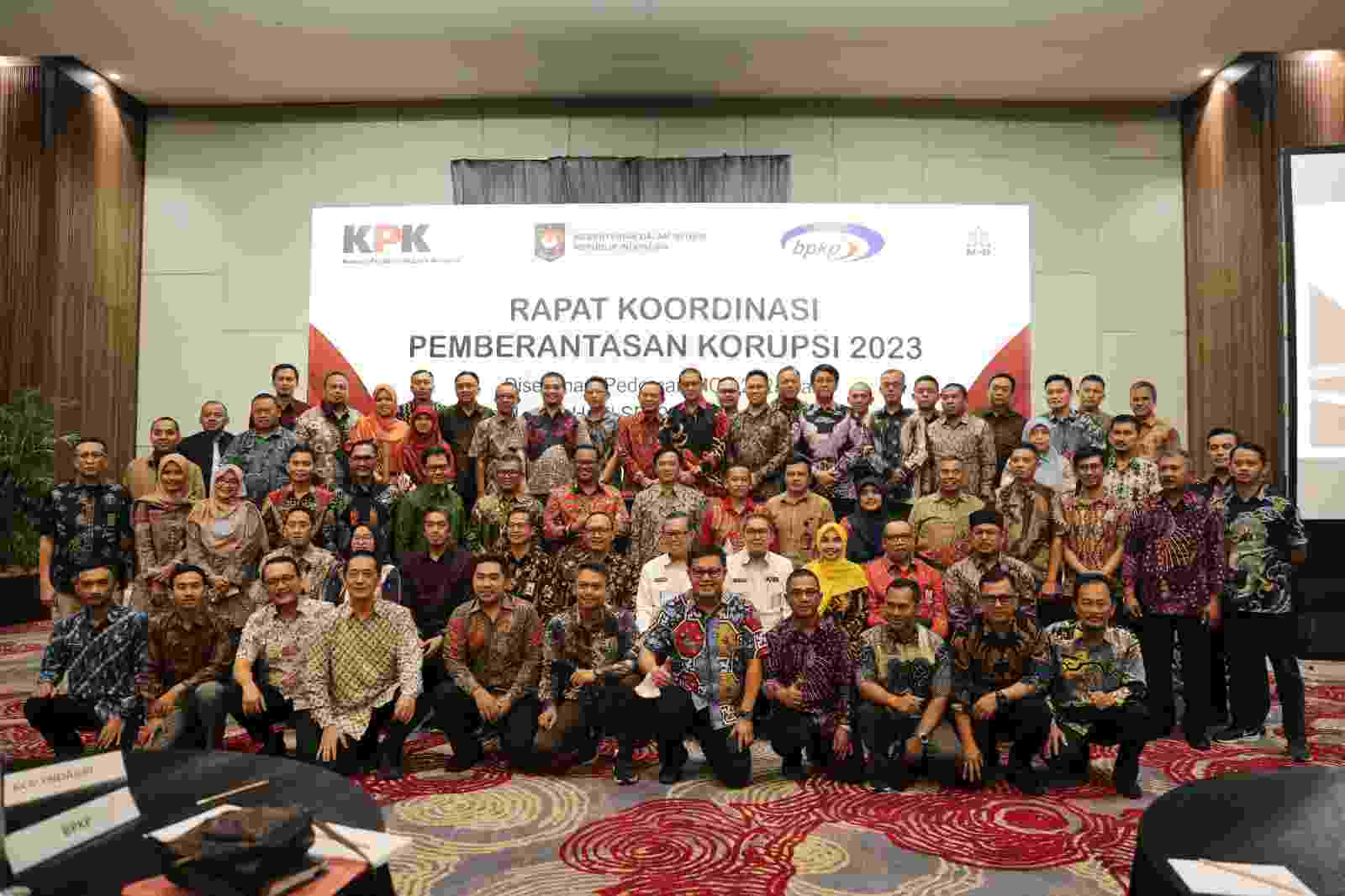 Lampung Tuan Rumah Rakor Pemberantasan Korupsi yang Diikuti Pemkab/Kota Jabar, Banten, Sumsel dan Babel Lampung Tuan Rumah Rakor Pemberantasan Korupsi yang Diikuti Pemkab/Kota Jabar, Banten, Sumsel dan Babel