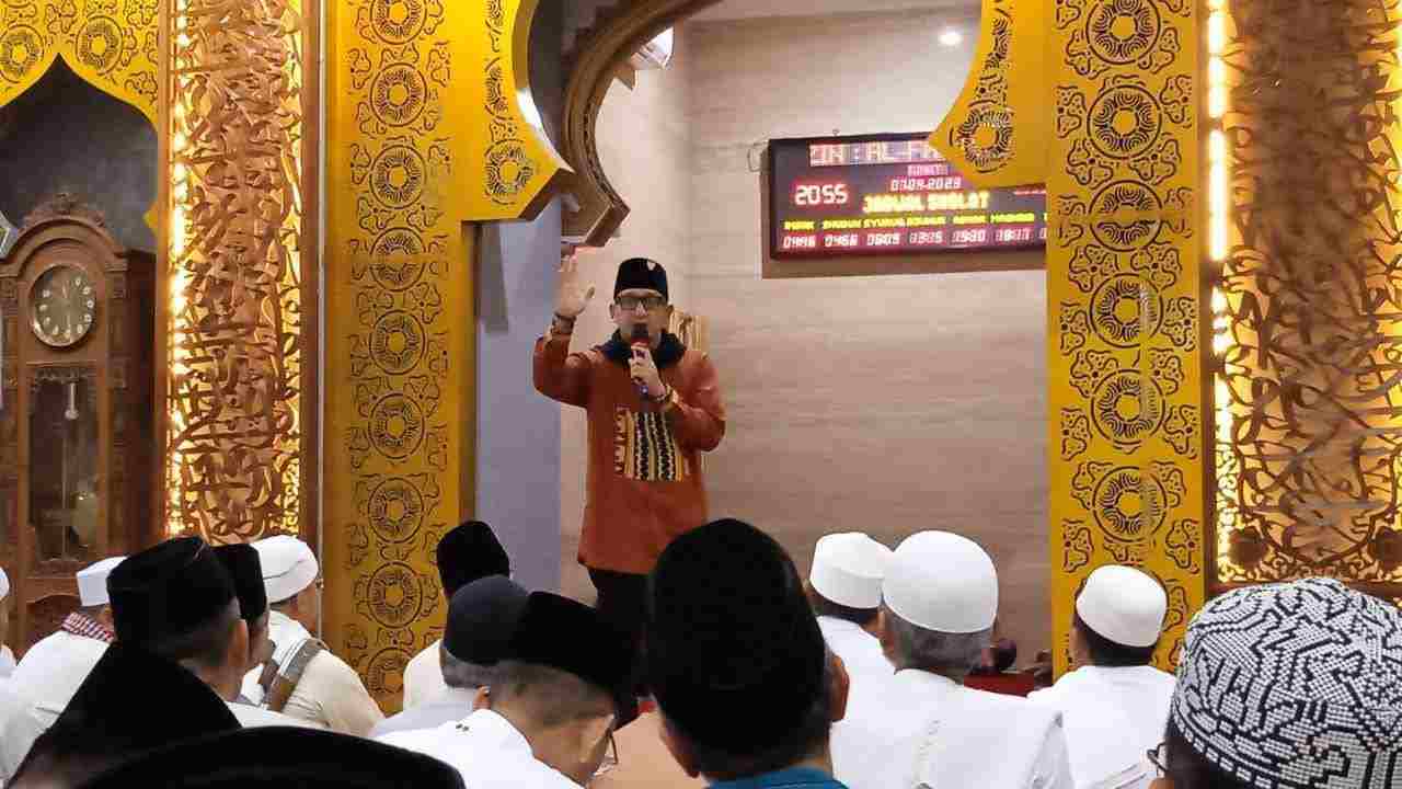 Malam Nuzulul Qur’an Refleksi Amalkan Al-Qur’an Malam Nuzulul Qur’an Refleksi Amalkan Al-Qur’an