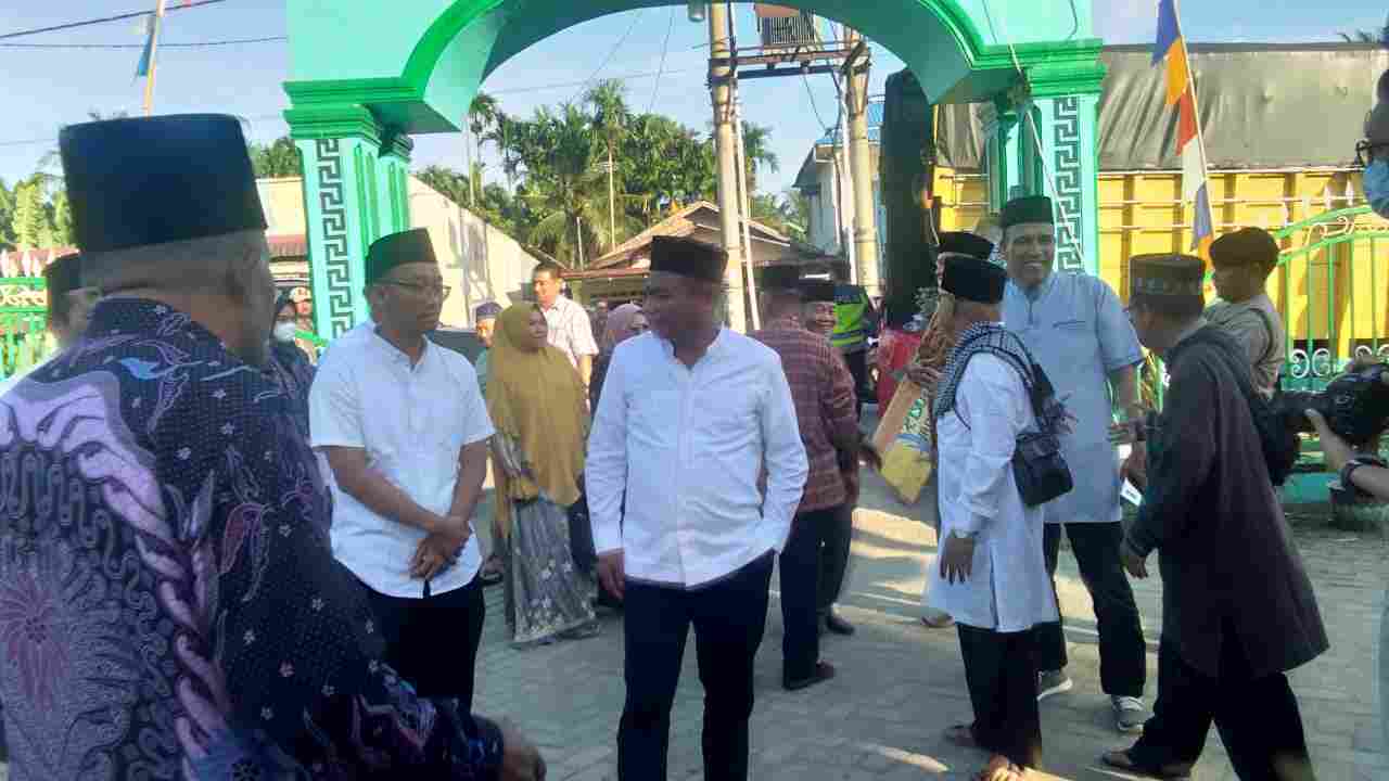 Hari Terakhir, Tim I Safari Ramadhan Kunjungi Mesjid Wahyu Al-Jihad Kecamatan Sipispis Hari Terakhir, Tim I Safari Ramadhan Kunjungi Mesjid Wahyu Al-Jihad Kecamatan Sipispis