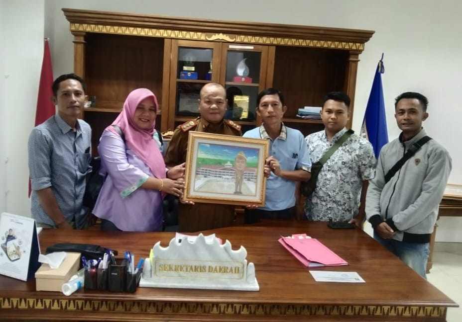 Membangun Pesisir Barat Dibutuhkan Terobosan Membangun Pesisir Barat Dibutuhkan Terobosan