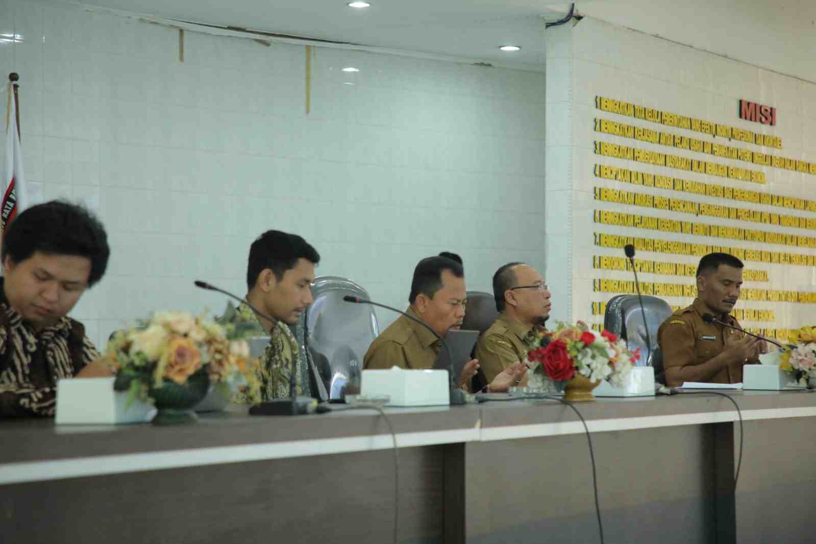 Jhon Hardi Resmikan Pembukaan Bimbingan Penyusunan SAKIP Jhon Hardi Resmikan Pembukaan Bimbingan Penyusunan SAKIP