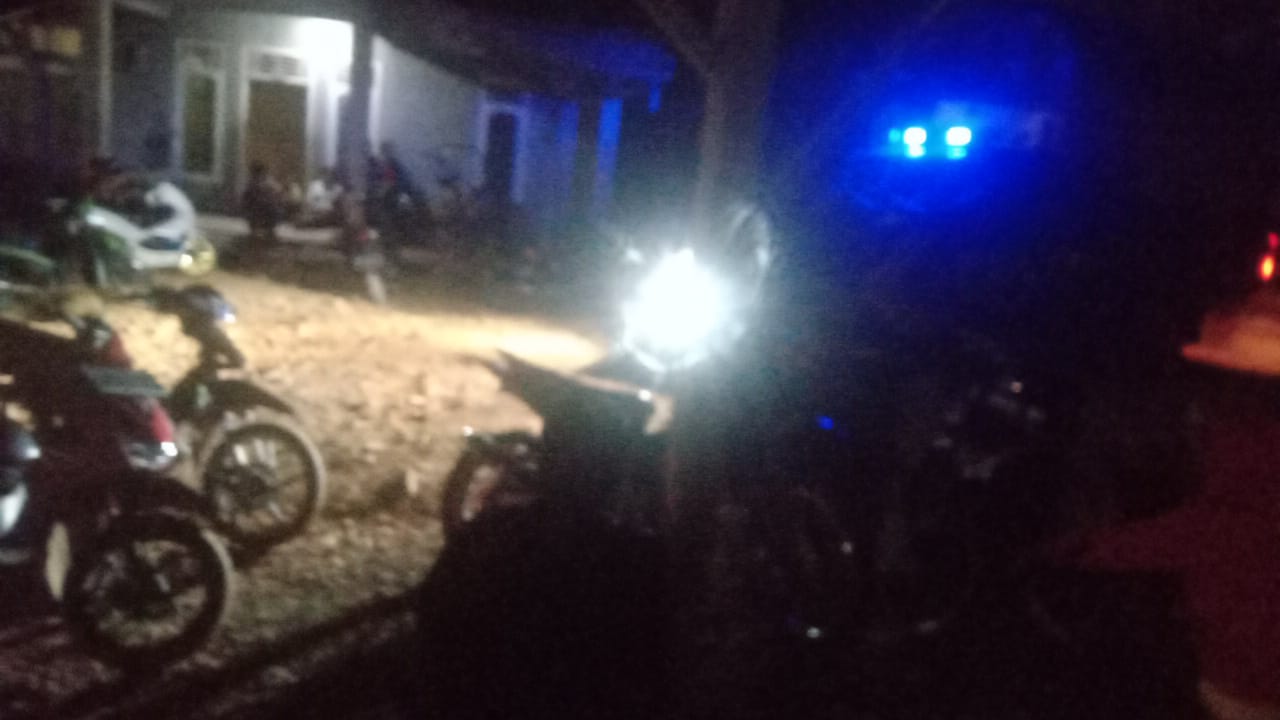 Diduga Anggota Teroris, 2 Warga Sendang Baru Tewas Ditembak Anggota Densus 88 Diduga Anggota Teroris, 2 Warga Sendang Baru Tewas Ditembak Anggota Densus 88