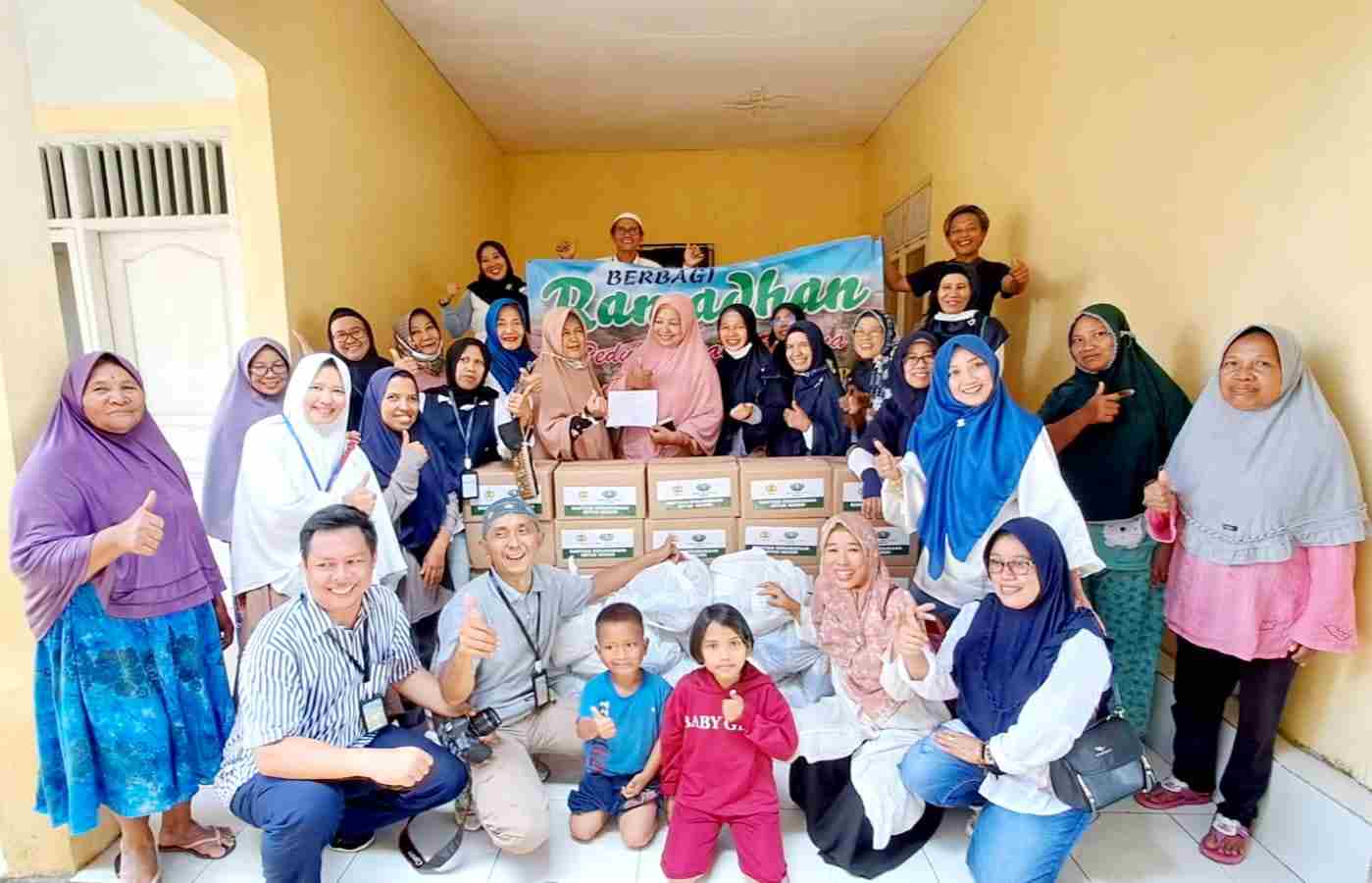 Sahabat dan Alumni SMPN 1 Metro 87/90 Berbagi Ramadhan, Distribusikan 15.000 Paket Sembako Sahabat dan Alumni SMPN 1 Metro 87/90 Berbagi Ramadhan, Distribusikan 15.000 Paket Sembako