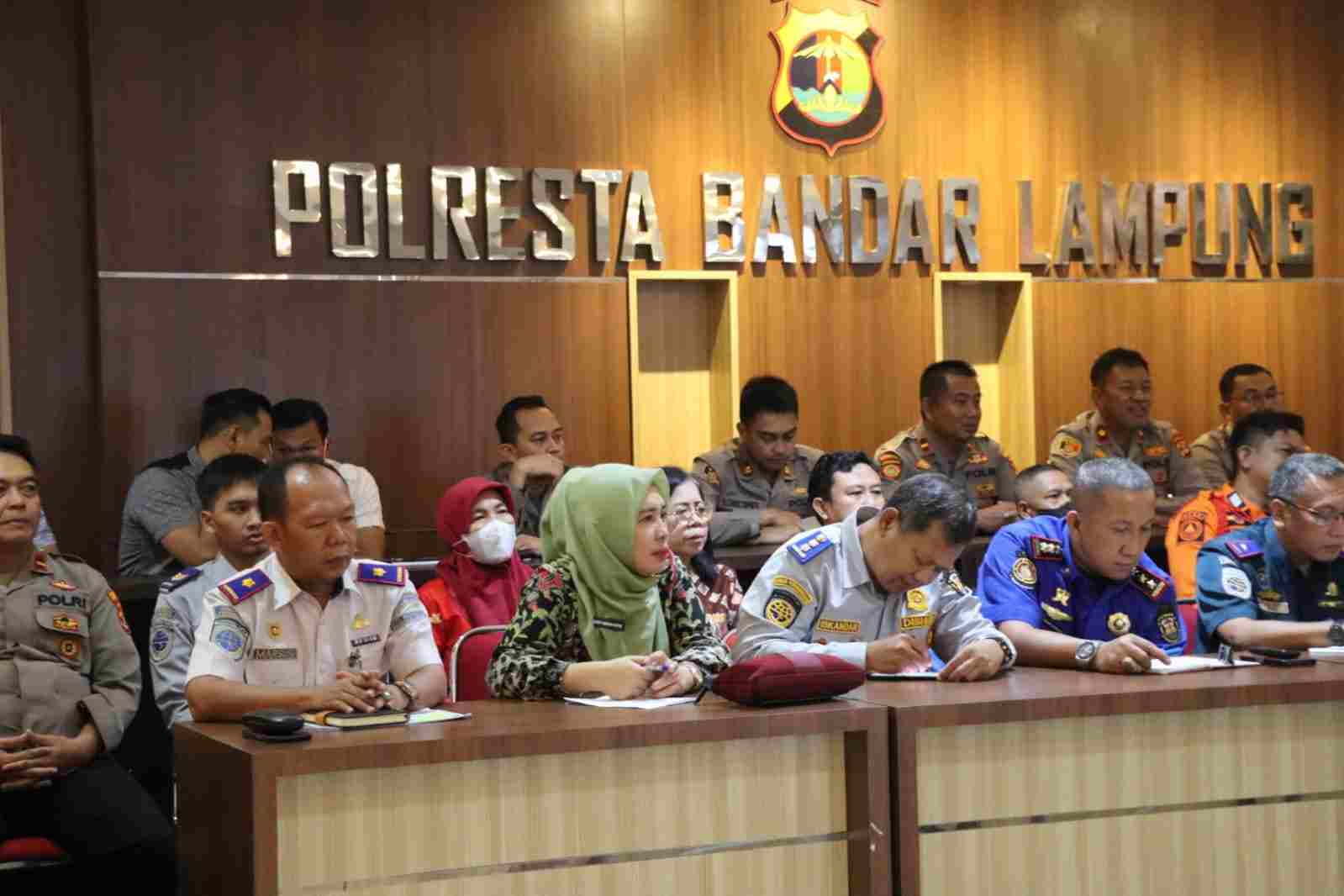 Polresta Bandar Lampung Gelar Rakor Bahas Persiapan Mudik Lebaran 2023 Polresta Bandar Lampung Gelar Rakor Bahas Persiapan Mudik Lebaran 2023