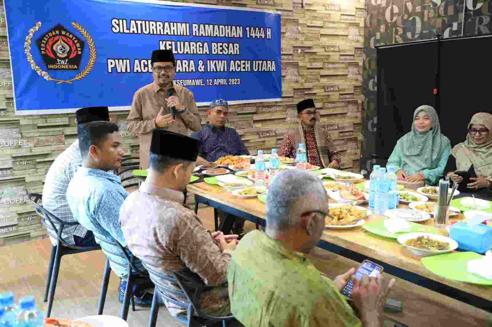 Pj Bupati Apresiasi Kinerja Insan Pers Aceh Utara Pj Bupati Apresiasi Kinerja Insan Pers Aceh Utara