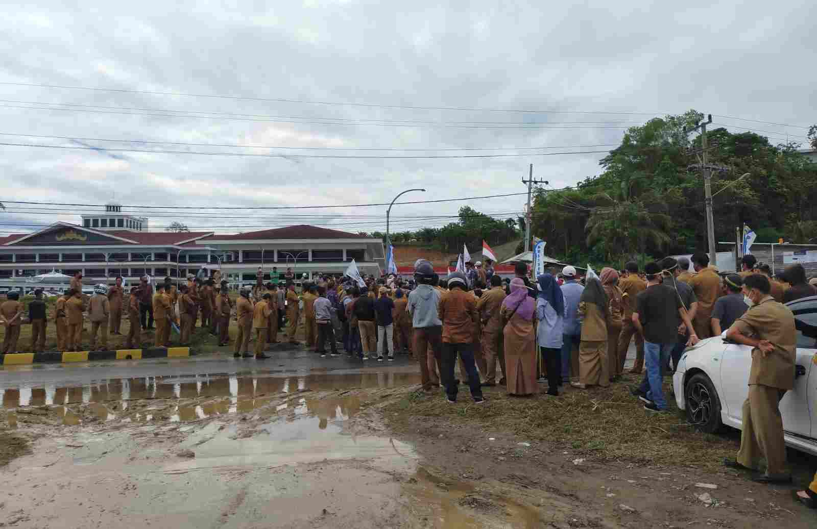 Aksi Damai Berbuah Manis Aksi Damai Berbuah Manis